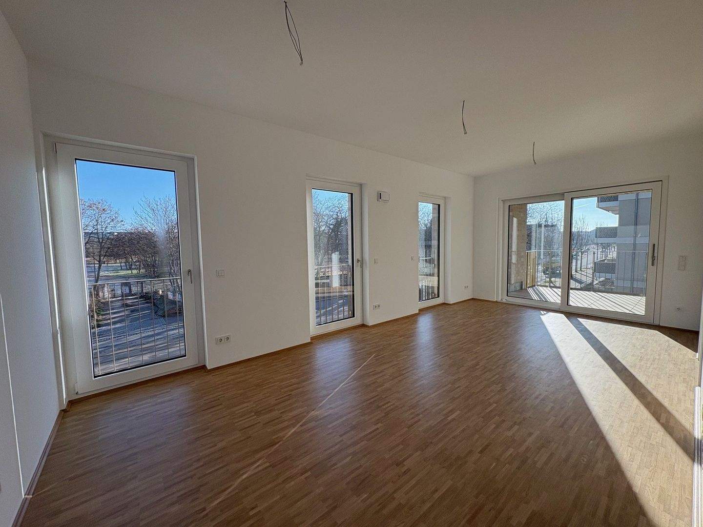 * Erstbezug HafenCity - moderne 4 Raumwohnung mit großer Loggia und schönem Blick * – Dresden – Vorschaubild 5
