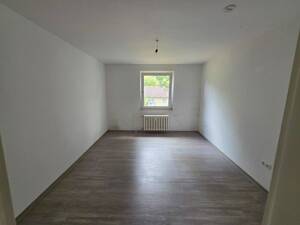 2-Zimmer + Wohnküche in Düsseldorf-Hassels - ab sofort – 40599 Düsseldorf – Vorschaubild 2