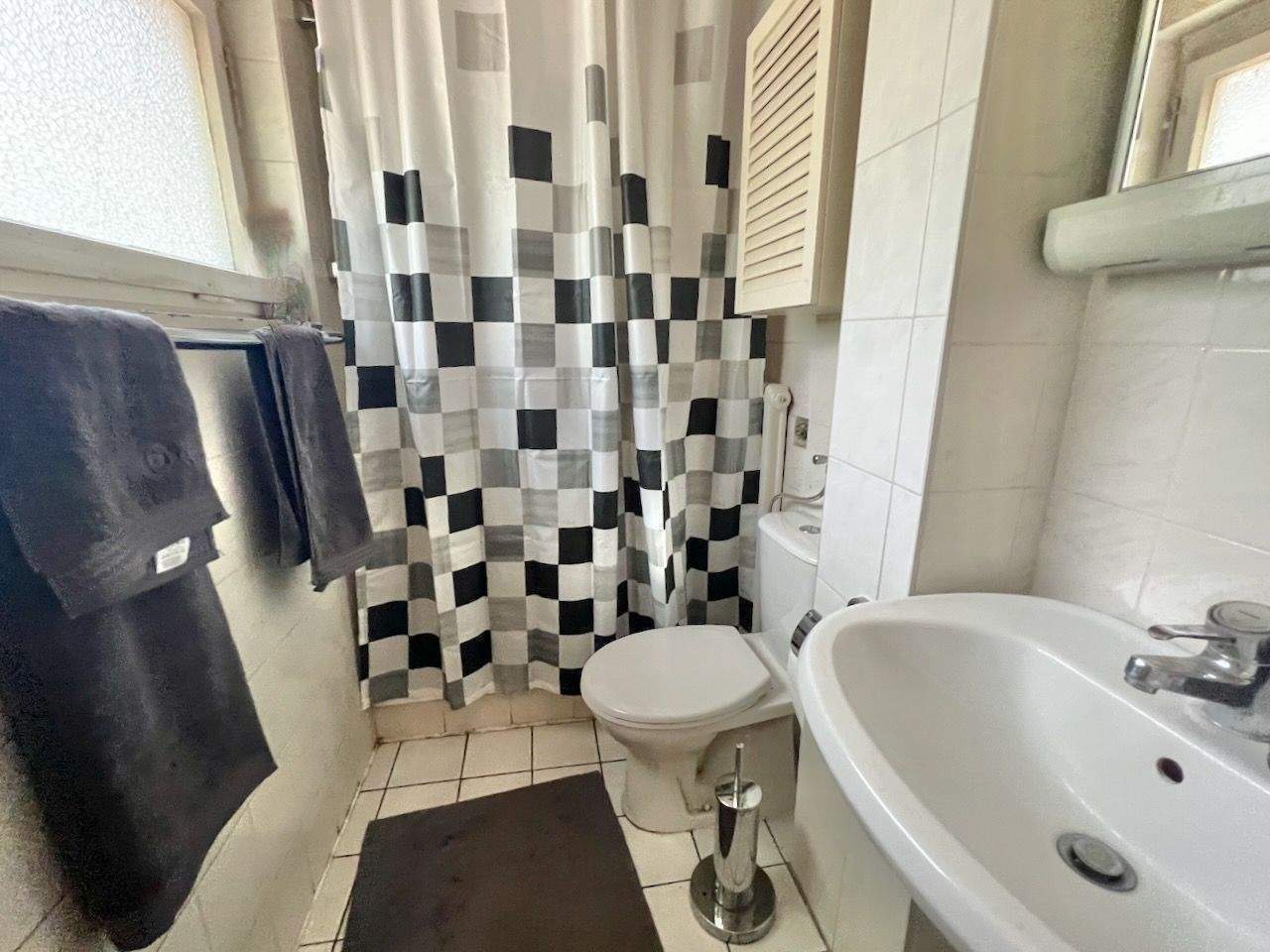 CA. 437m² WOHN-/NUTZFLÄCHE - TOLLES ECKGRUNDSTÜCK, IDEAL ZUM WOHNEN & ARBEITEN - VIELSEITIG NUTZBAR – Berlin – Vorschaubild 4