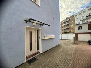 Gepflegtes Mehrfamilienhaus mit 5 Wohnungen und 4 Garagen in Lübeck- St. Lorenz-Nord – 23554 Lübeck – Vorschaubild 9
