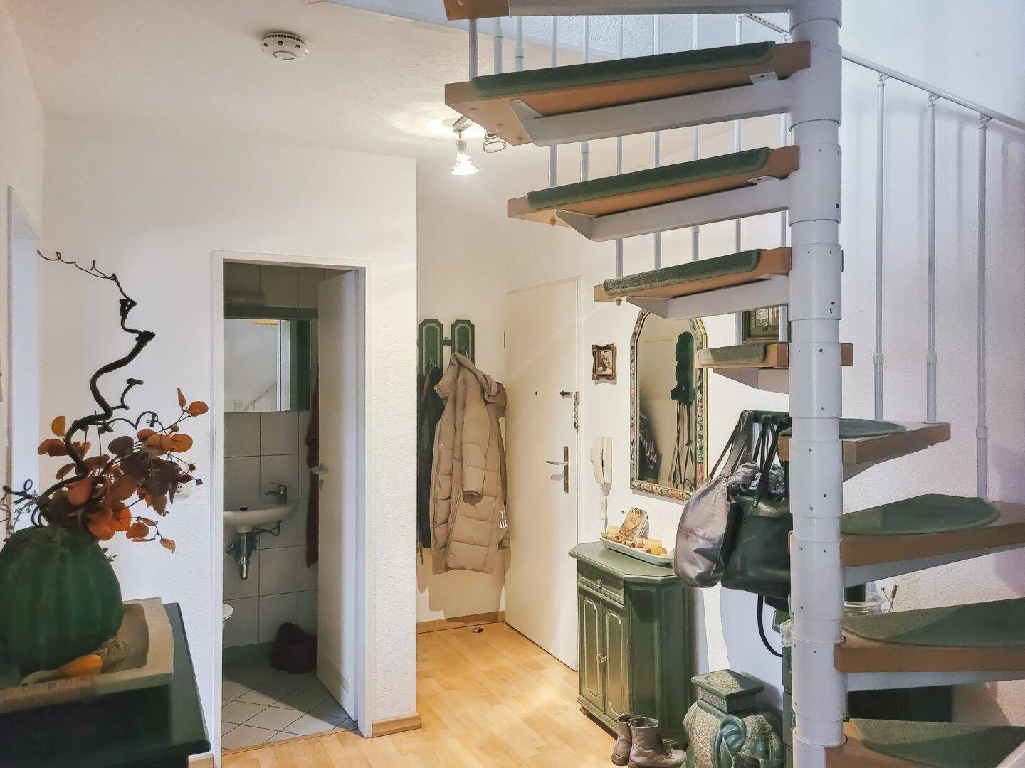 Vermietete 3-Zimmer-Maisonette-Wohnung mit Balkon und Tiefgarage in Magdeburg-Stadtfeld – Magdeburg – Vorschaubild 6