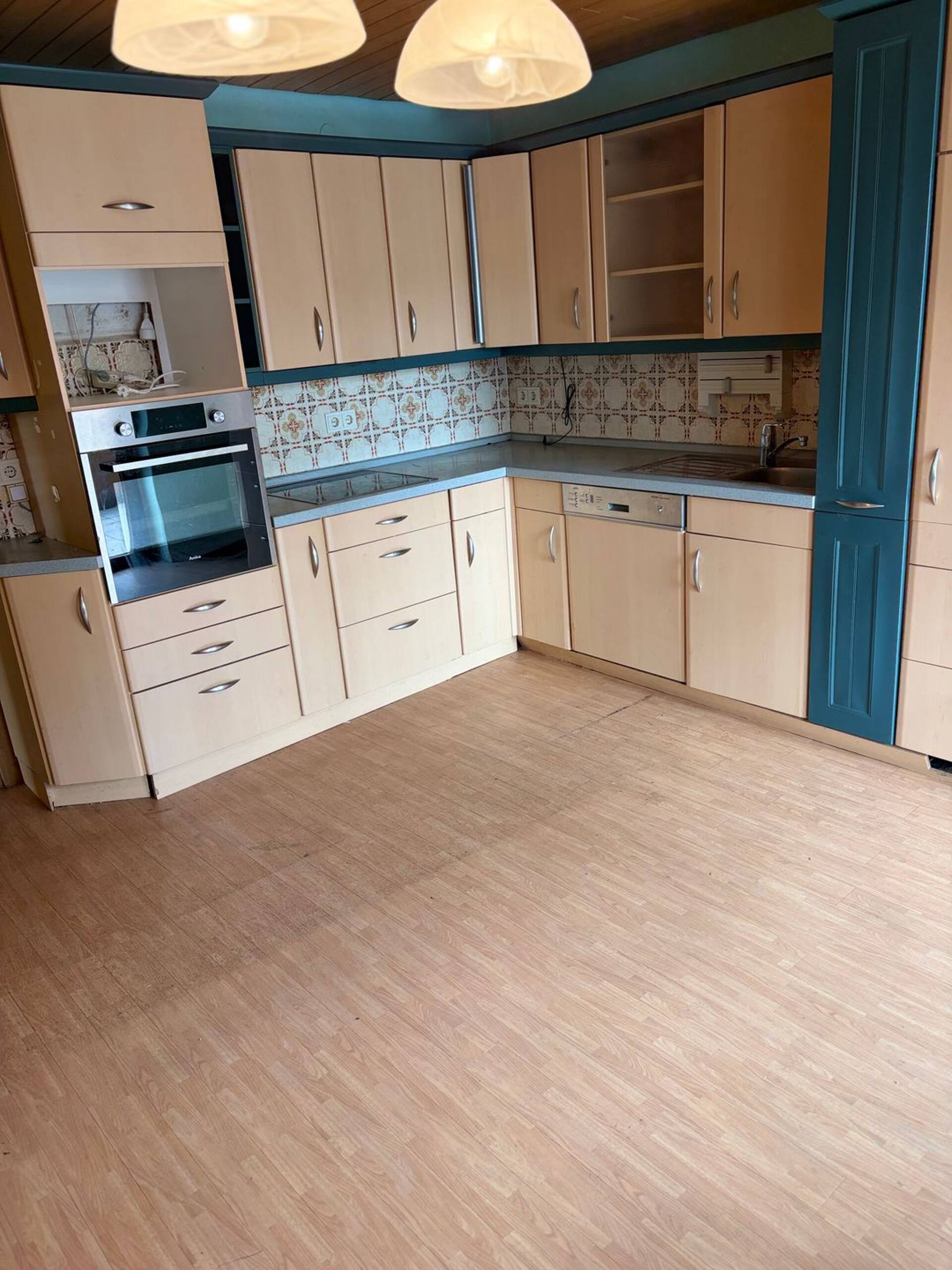 Haus in 92526 Oberviechtach mit 239 m² kaufen