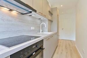 *Erstbezug nach Sanierung* exklusive 2-Zimmerwohnung mit Balkon - provisionsfrei! – 81243 München – Vorschaubild 3