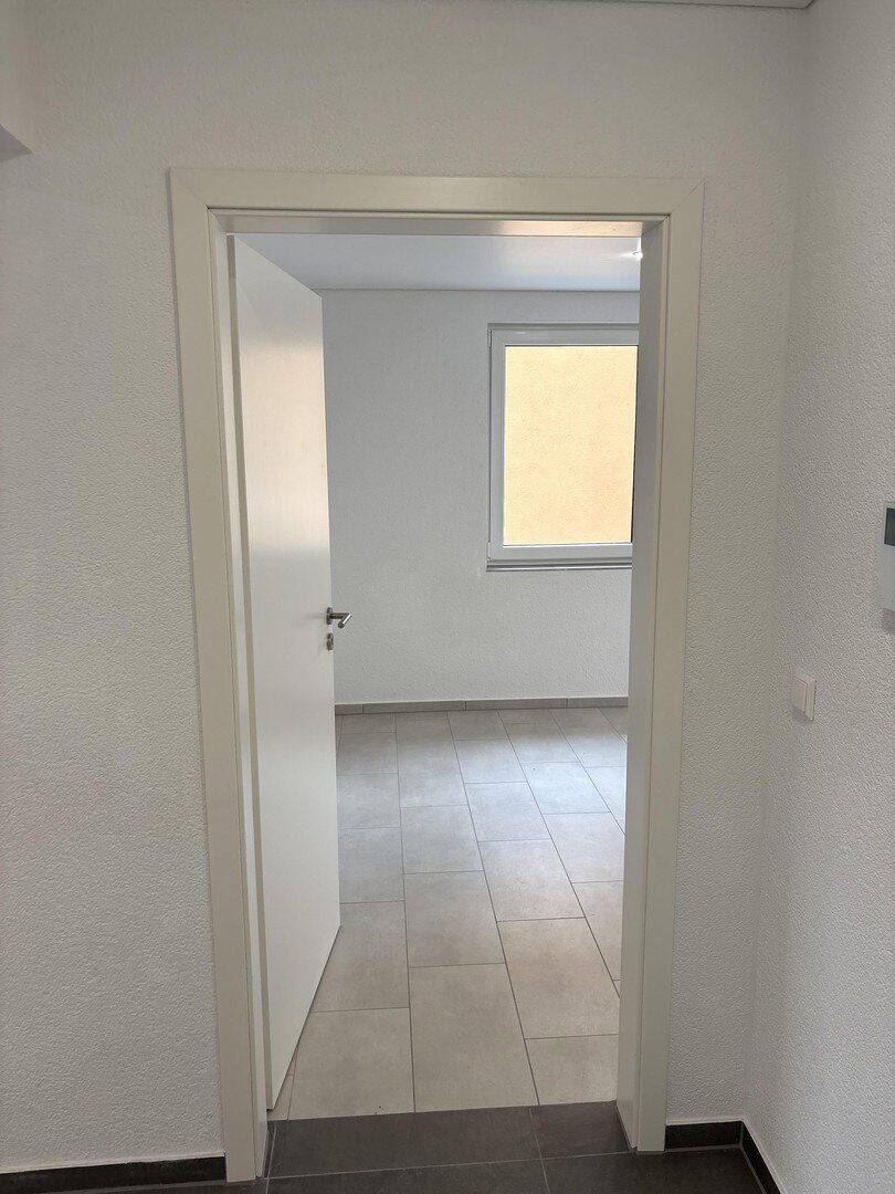 Kernsaniert & Bezugsfertig: Helle 3-Zimmer-Wohnung provisionsfrei abzugeben – Pforzheim – Vorschaubild 5