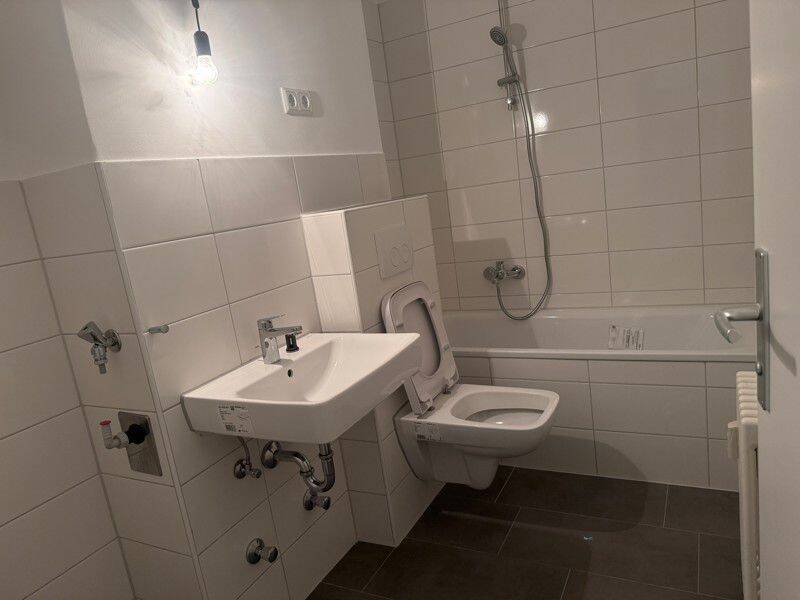 Schöne 3-Zimmer-Wohnung in zentraler Lage - WBS erforderlich