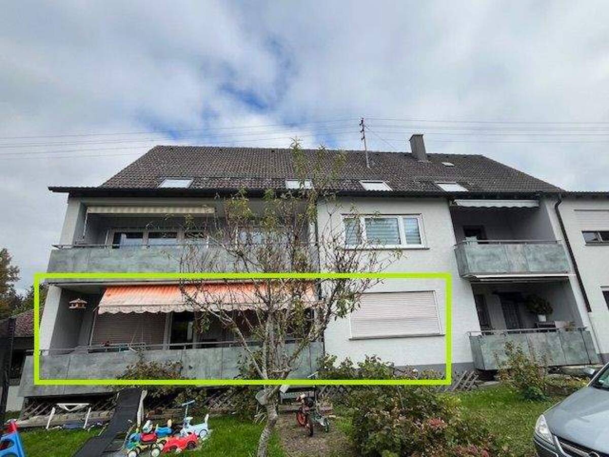 Geräumige Vier Zimmer Wohnung in Villingendorf zu verkaufen. – 78667 Villingendorf – Bild 1 von 9