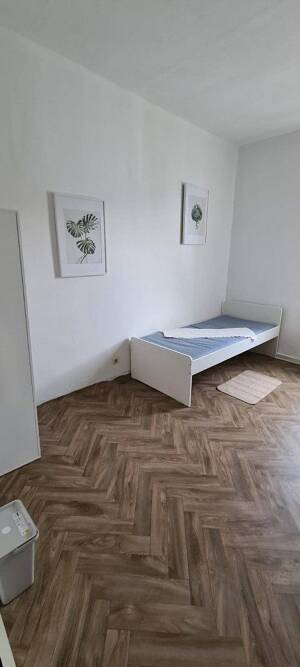 Möbliertes Apartment mit eigener Dusche & Küche - Strom und Heizung inklusive - Erlangen Zentrum – 91052 Erlangen – Vorschaubild 8