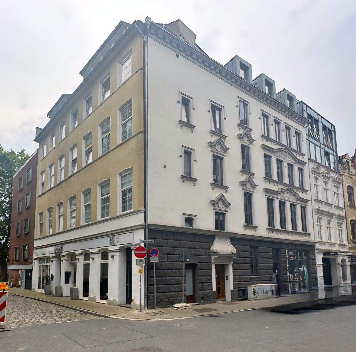 Mehrfamilienhaus in Bestlage Bremens- solide gebaut, vielseitig nutzbar – 28195 Bremen – Bild 1 von 9