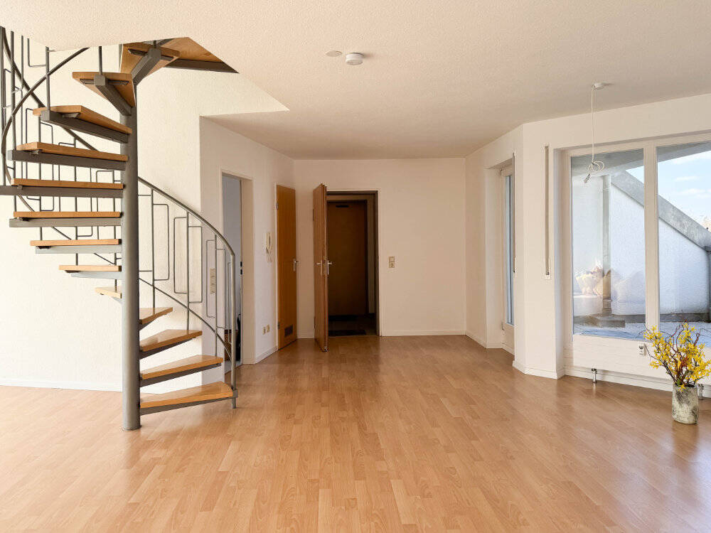 Ulm-Gögglingen schicke 4-Zi.-Maisonette mit 3 sonnigen Dachterrassen, EBK + TG, ohne Käuferprovision – Ulm – Vorschaubild 5