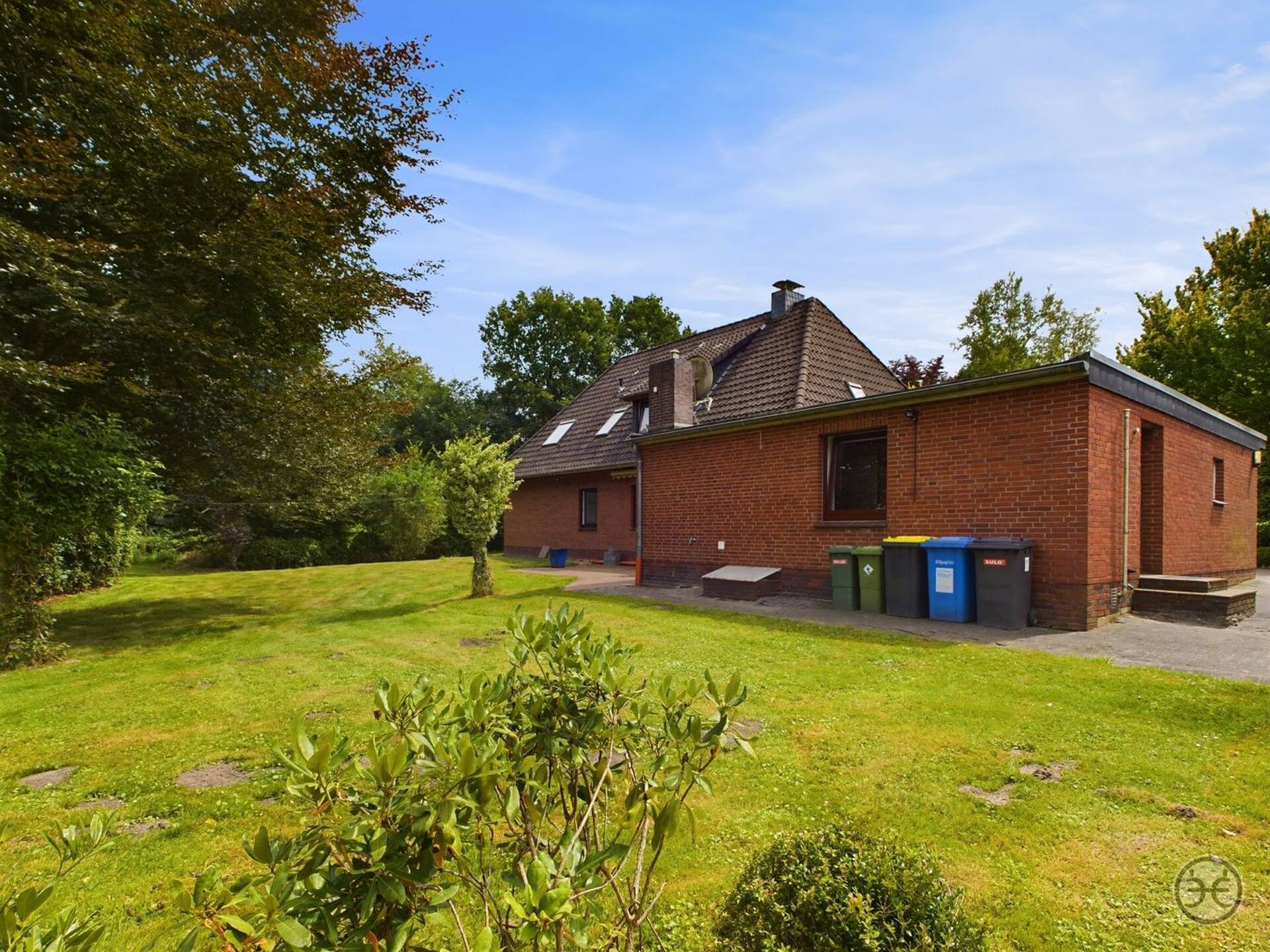 Mehrfamilienhaus in 26131 Oldenburg mit 236,67 m² kaufen