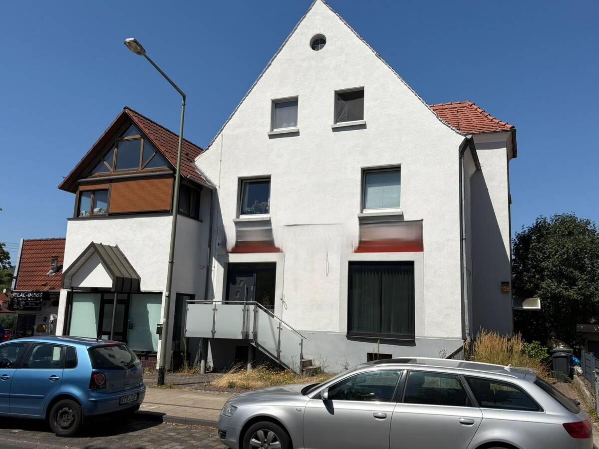 Mehrfamilienhaus mit Laden zum Kauf – 34132 Kassel – Bild 1 von 5