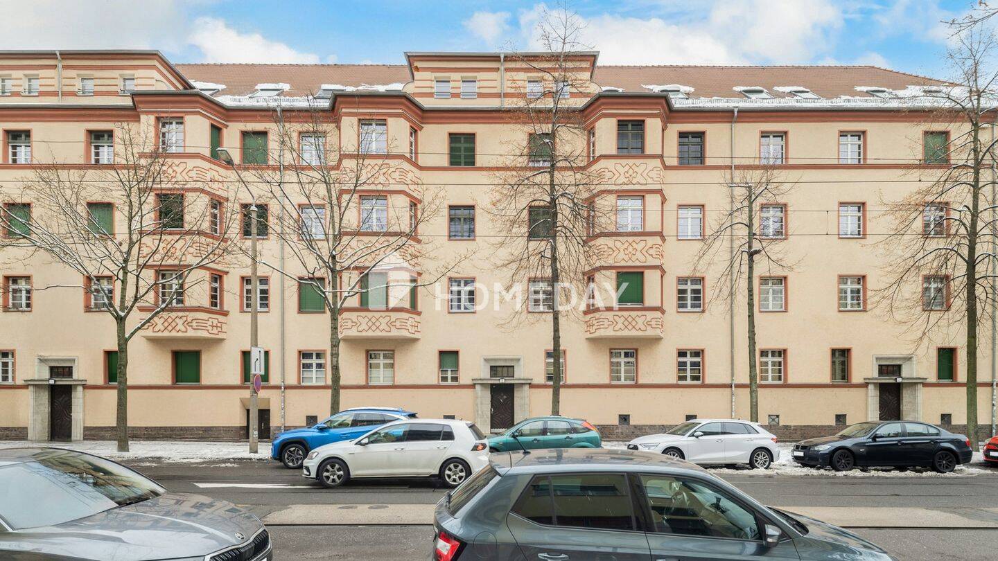 Komfortable 4-Zimmer-Wohnung mit Loggia und Stellplatz – Leipzig – Bild 1 von 9