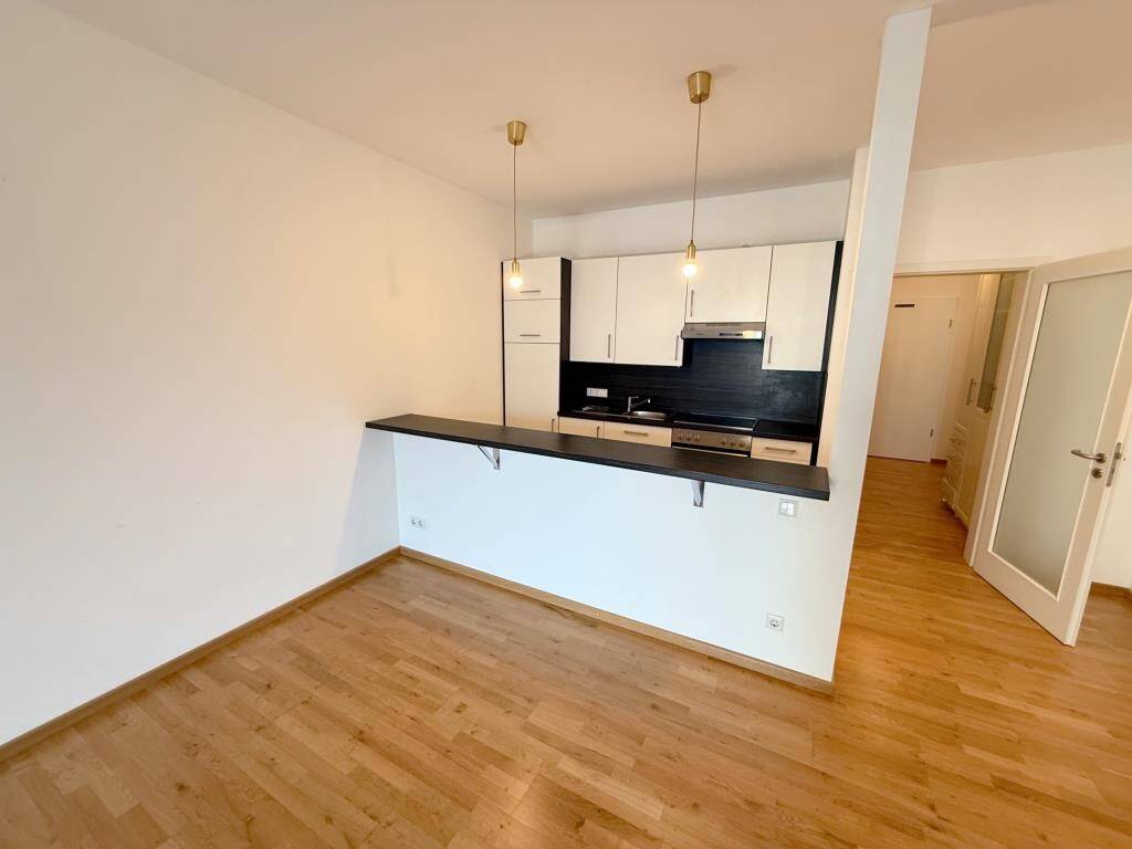 Großzügiges 1 - Zimmer Apartment in bester Lage am Galgenberg – Regensburg – Vorschaubild 4