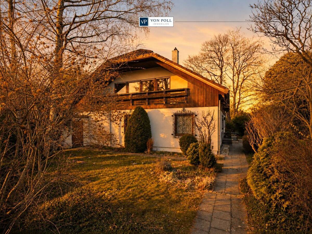 Viel Raum für neue Ideen - Einfamilienhaus mit Einliegerwohnung in Pasing – 81243 München – Bild 1 von 9