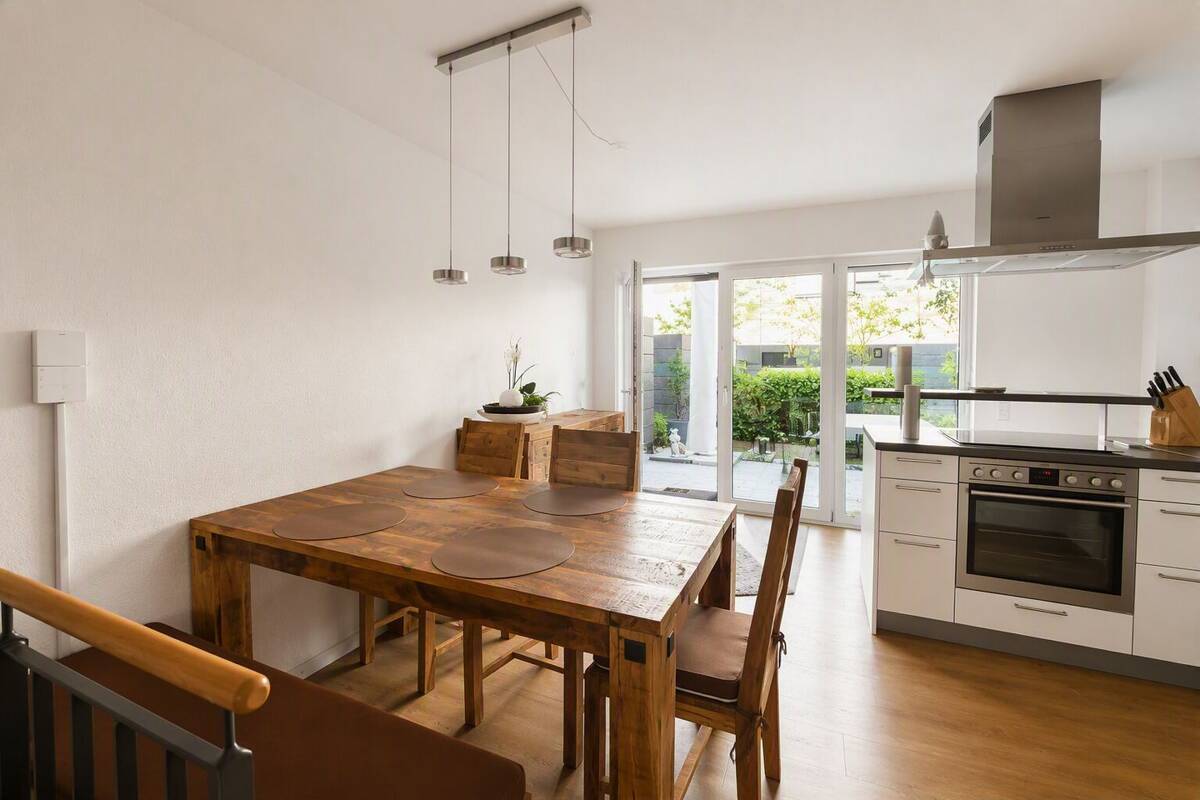 Moderne Maisonette mit Garten, EBK & Tiefgarage – 74076 Heilbronn – Bild 1 von 9
