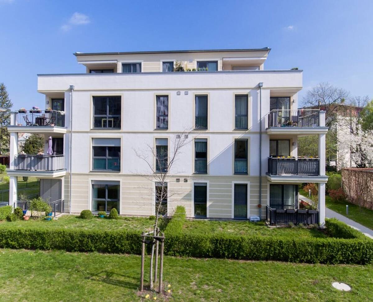 Für Ihr Investment: voll vermietetes Mehrfamilienhaus nahe dem Großen Garten in Dresden zu verkaufen! – 1309 Dresden – Bild 1 von 9