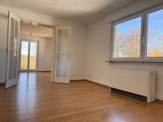 Für Naturliebhaber! Lichtdurchflutete, gepflegte 4 ZW in Alleinlage in Stuttgart-Möhringen! – Stuttgart – Vorschaubild 6