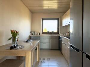 Panoramablick über Heilbronn · 4 Zimmer · 24 m² Sonnenbalkon · Aufzug · Tiefgarage – 74078 Heilbronn – Vorschaubild 5