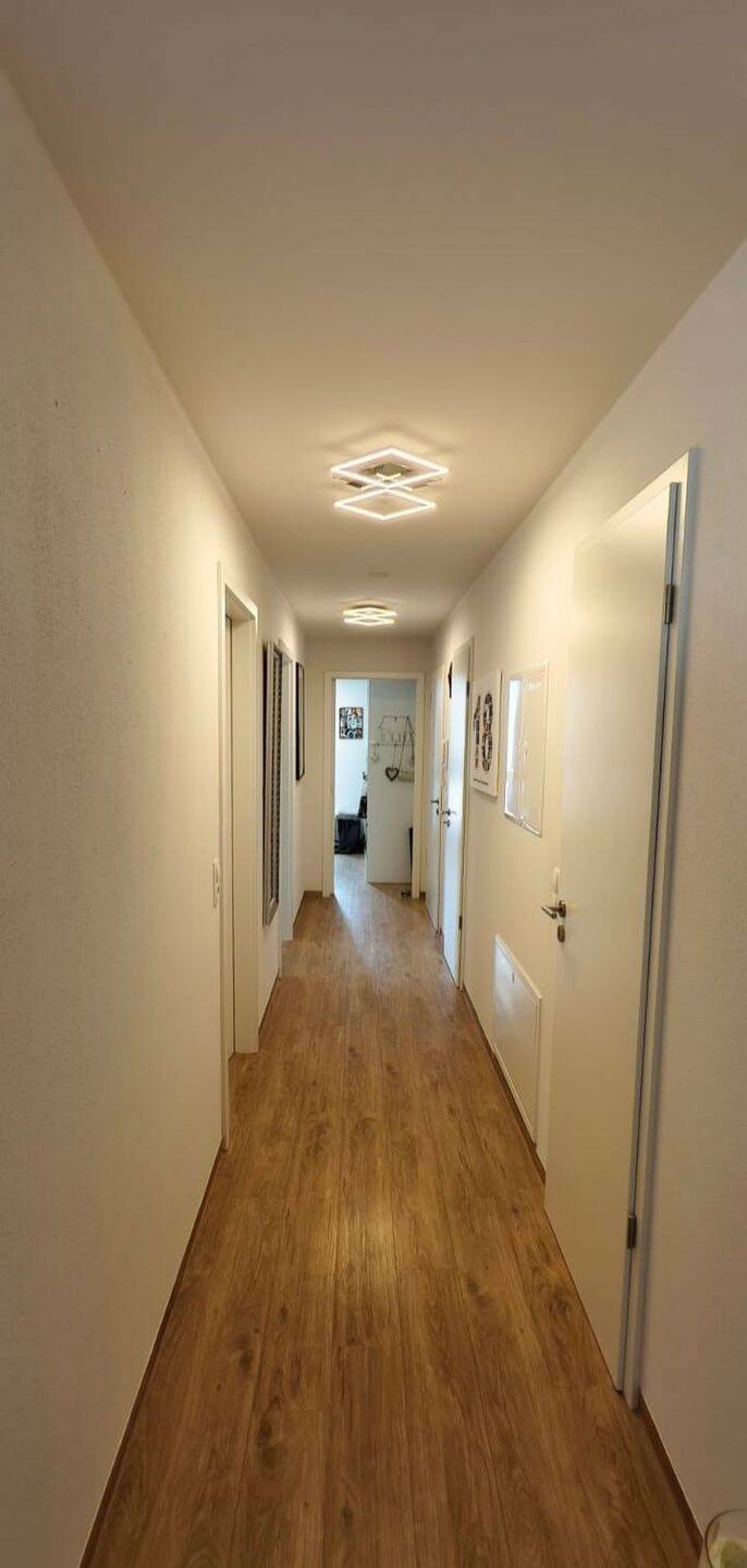 attraktive 3-Zimmer-Wohnung mit Balkon und herrlichem Panoramablick – Gutach im Breisgau – Vorschaubild 8