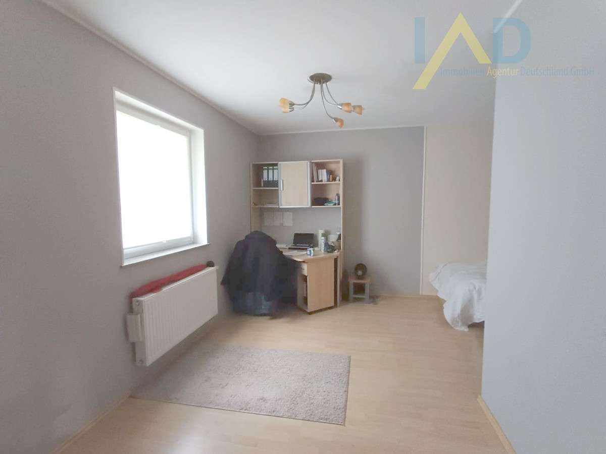 In toller Aussichtslage - Großes Einfamilienhaus mit zwei Vollgeschossen und großem Carport – Bockenau – Vorschaubild 8
