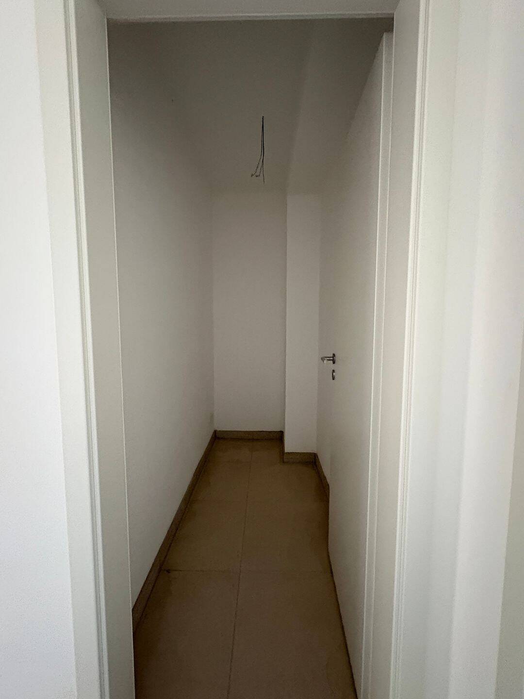 2-Zimmer-Wohnung mit geräumigem Bad und Einbauküche am Bismarckplatz - Wohnung 16 – Regensburg – Vorschaubild 7