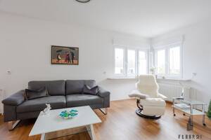 Hochwertig kernsaniertes Zweifamilienhaus für alle unter einem Dach oder als lukrative Kapitalanlage – 65934 Frankfurt am Main – Vorschaubild 5