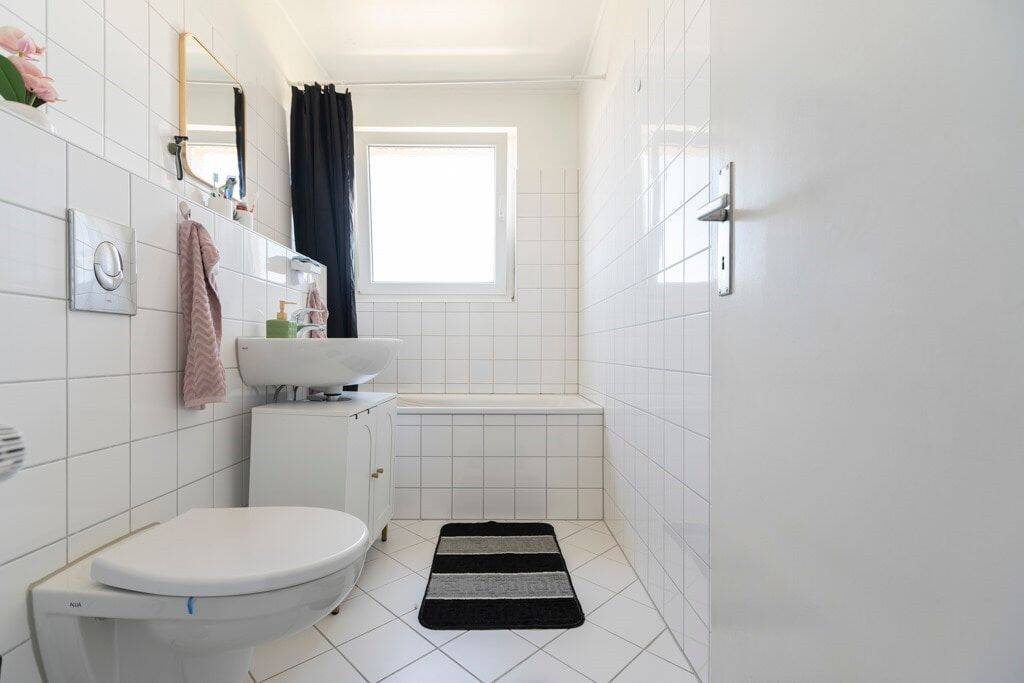 Über den Baumkronen der Havel - lichtdurchflutete 2-Zimmer-Wohnung mit Balkon und Aufzug – Berlin – Vorschaubild 9