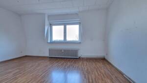 Dreifamilienhaus mit 108 m², 56 m² und 57 m² Wohnfläche mit charmantem Innenhof. – 46145 Oberhausen – Vorschaubild 7