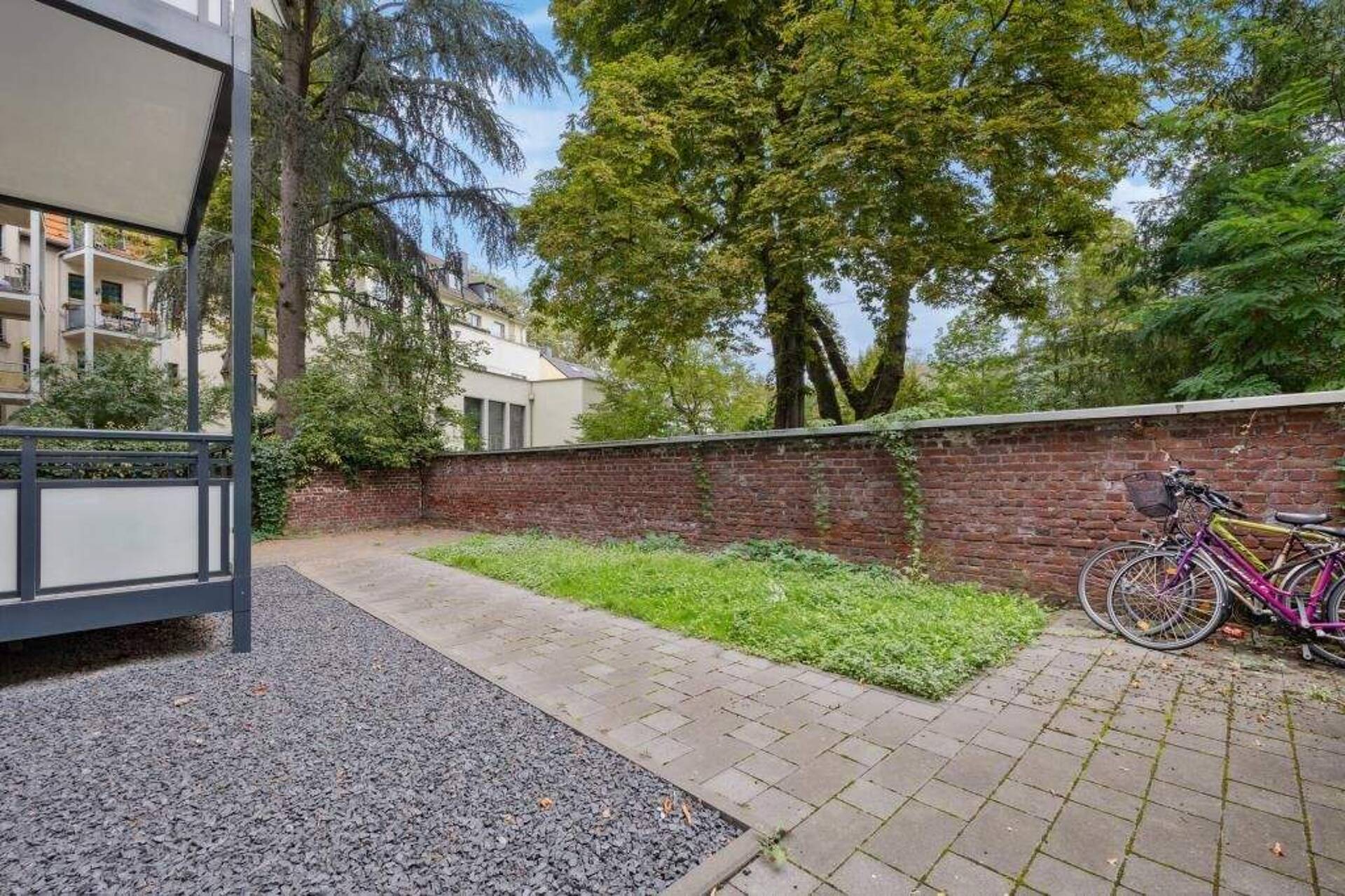 Erdgeschosswohnung in 51065 Köln mit 100,74 m² kaufen