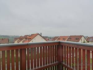 (EF1025_M) Dresden: Ockerwitz, preiswerte möblierte Dachwohnung mit Balkon und Grundreinigung, WLAN – 1156 Dresden – Vorschaubild 7