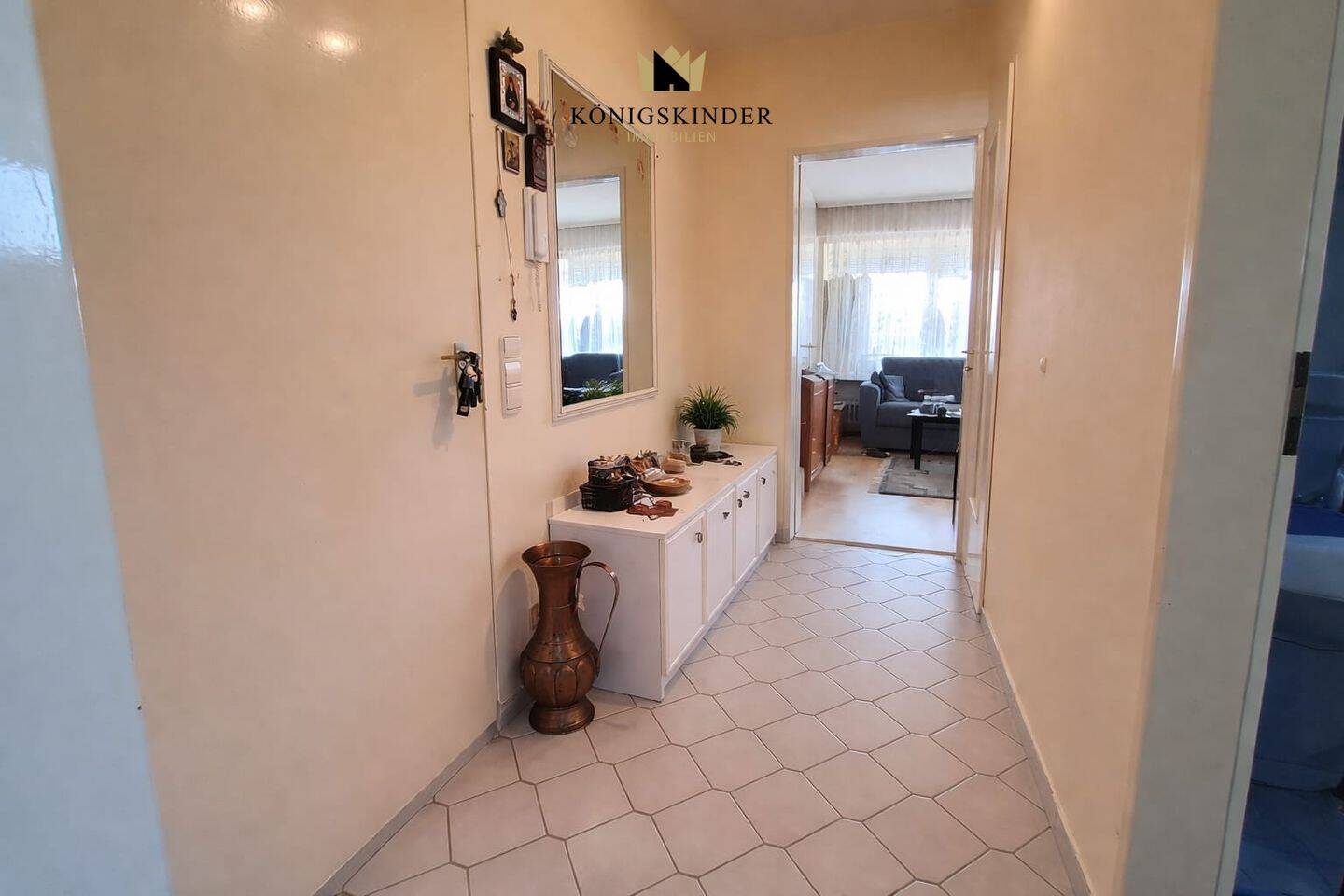Kapitalanlage oder Eigennutzung in Bestlage! 2-Zi.-Wohnung mit EBK, Balkon & Wintergarten – Kirchheim unter Teck – Vorschaubild 4