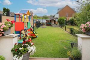 Familienfreundliches Reihenhaus mit sonniger Terrasse und schönem Garten – 46119 Oberhausen – Vorschaubild 9