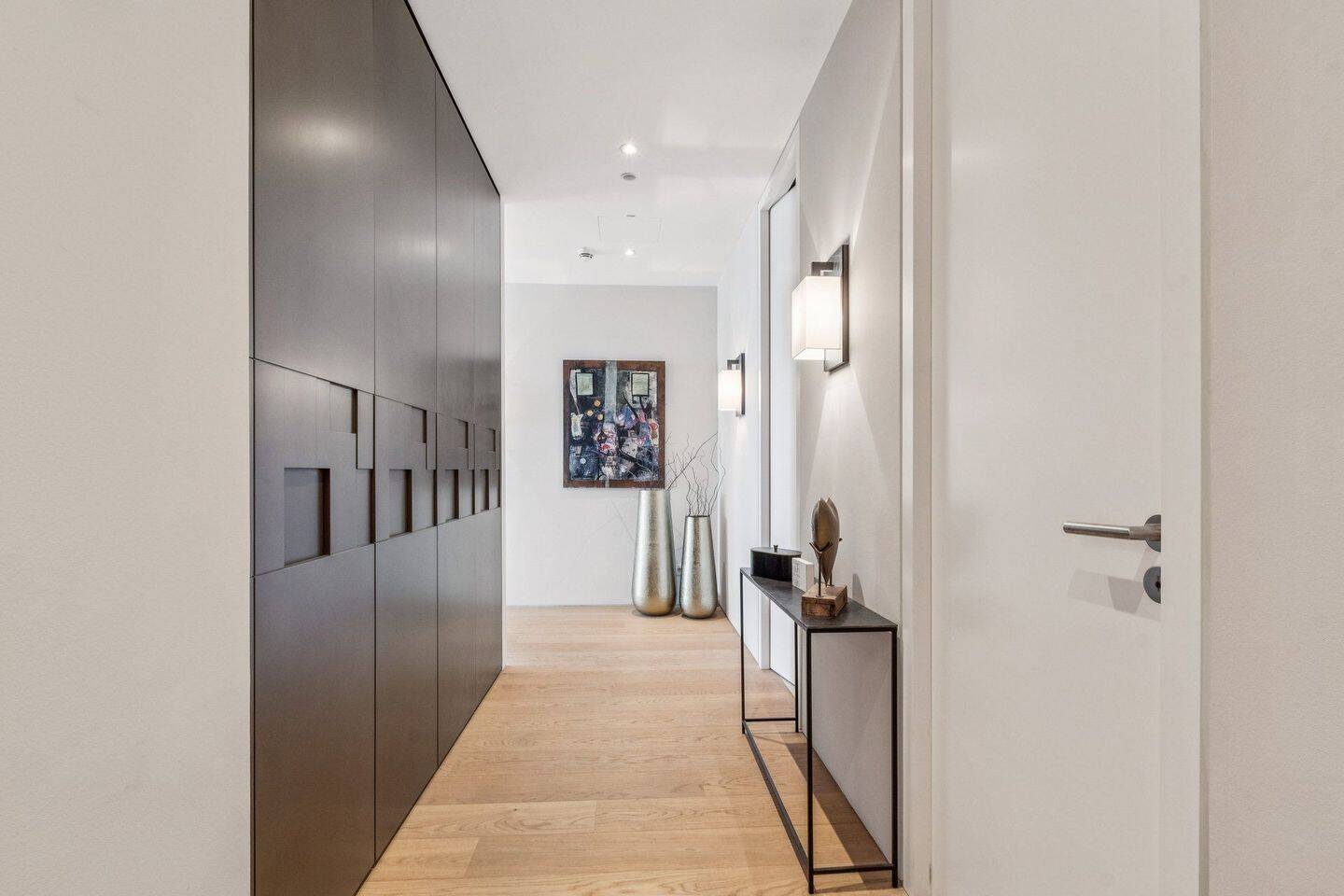 Urbaner Luxus trifft Waterfront-Living - einzigartige Designerwohnung an der Elbe – Hamburg – Vorschaubild 9