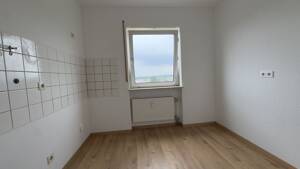 (Anfragen nur per eMail) -Ruhige und gepflegte Drei-Zimmer-Küche-Bad Wohnung in Darmstadt-Wixhausen – 64291 Darmstadt – Vorschaubild 6