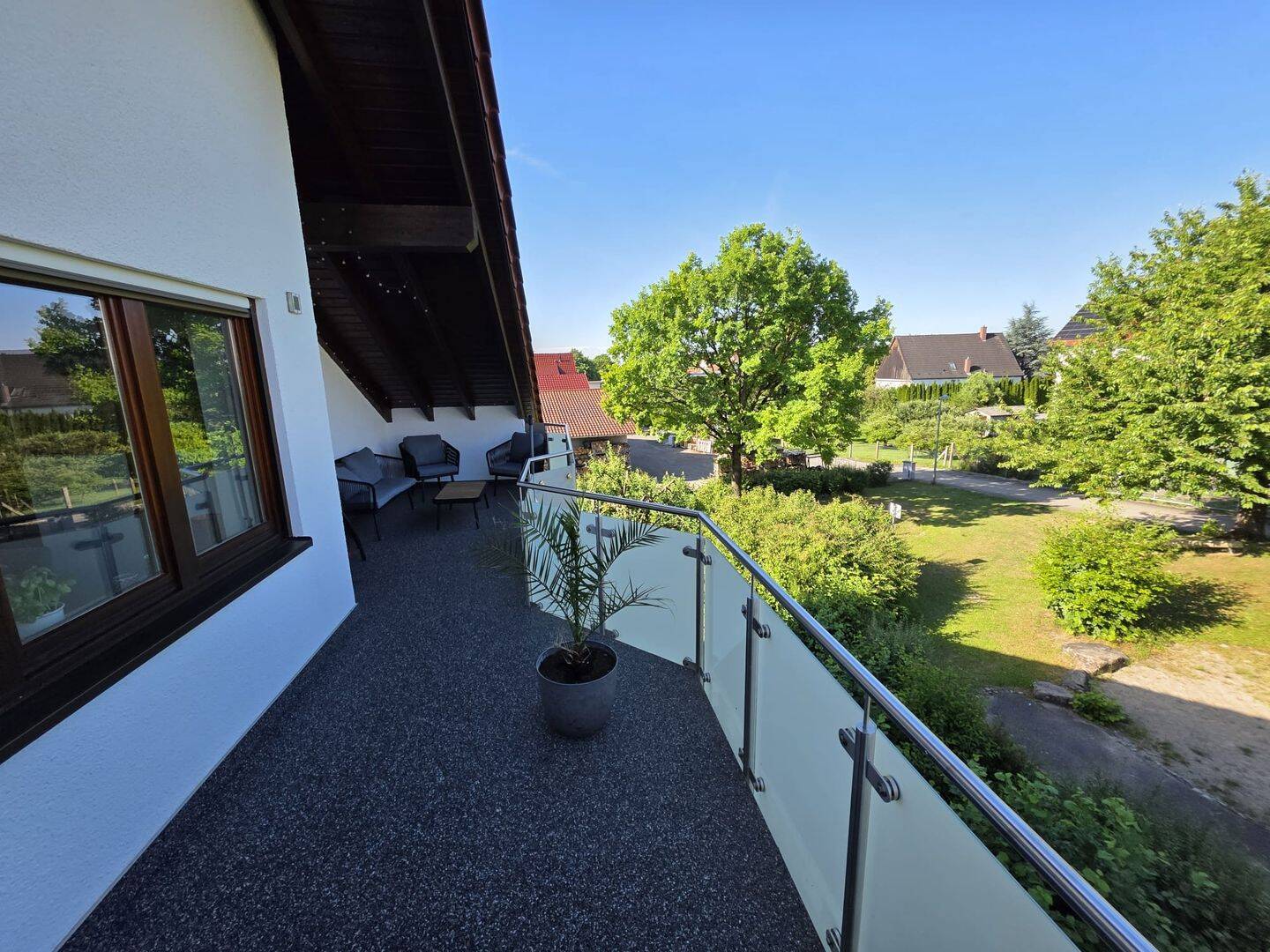 Lichtdurchflutete 3 Zimmer Wohnung mit großem Balkon & Garten – Ulm – Vorschaubild 9
