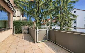 Doppelhaushälfte in Stuttgart-Stammheim: 145 m² Wohnfläche, Kamin, Garten & Garage – 70439 Stuttgart – Vorschaubild 2