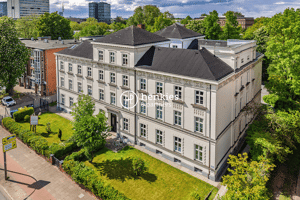 Eine Wohnung, viele Möglichkeiten - stilvoll sanierte Altbauwohnung
