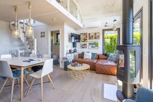 Design-Ferienhaus mit Sauna, Kamin & Wasserblick – 23570 Lübeck – Vorschaubild 3