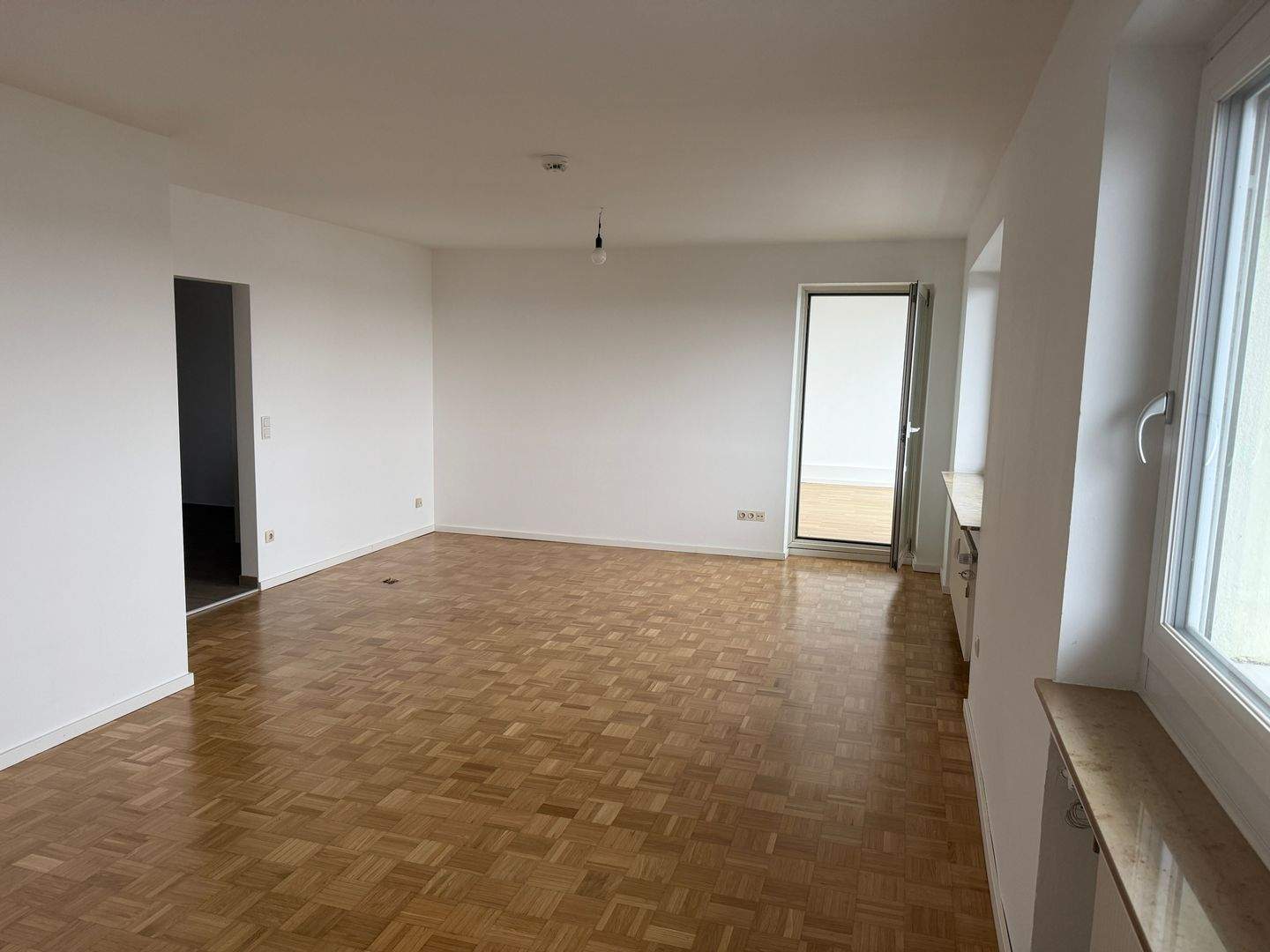 Penthouse-Träume über den Dächern Eibachs - inklusive im Wohnungspreis sind Garage und Stellplatz – Nürnberg – Vorschaubild 3
