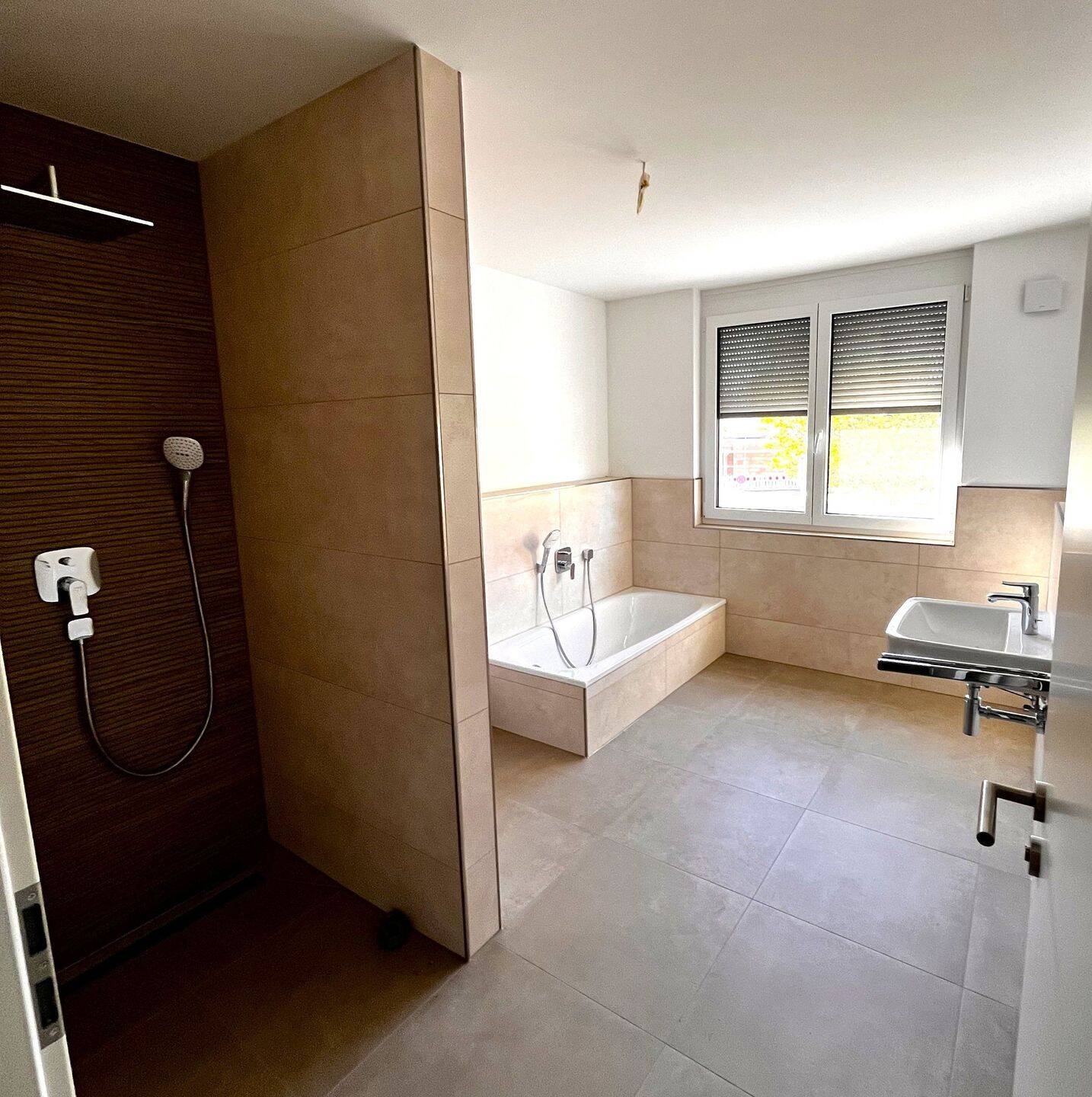 Erstbezug 3 Zi-Wohnung mit Terrasse und Garten – Roßtal – Vorschaubild 6