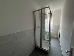 Kleines, schickes 1-Zimmer-Appartement mit Einbauküche, sofort einzugsfertig – 8066 Zwickau – Vorschaubild 4
