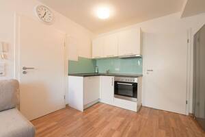 Moderne, möbilierte 2-Zi. Wohnung - Komfort Put – 74080 Heilbronn – Vorschaubild 2
