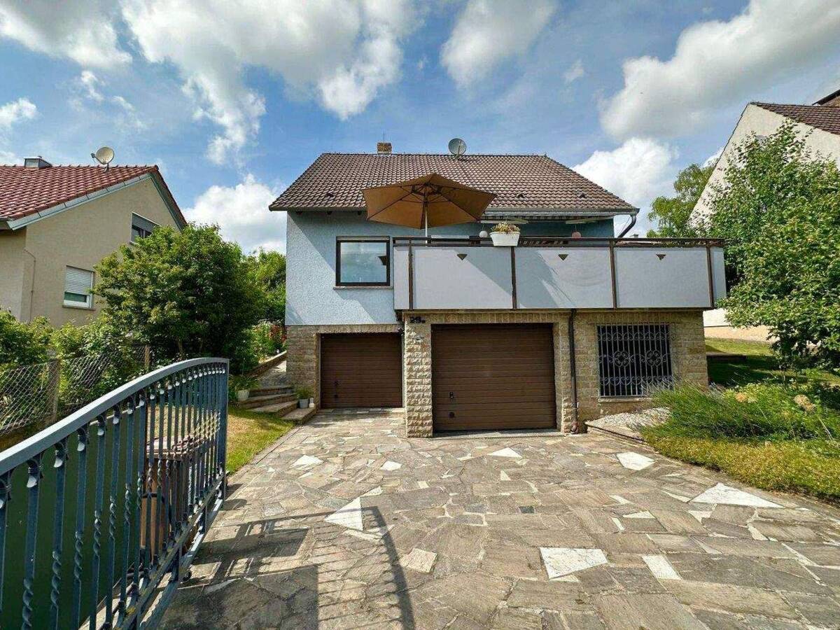 Ruhig gelegenes Einfamilienhaus – 97084 Würzburg – Bild 1 von 9