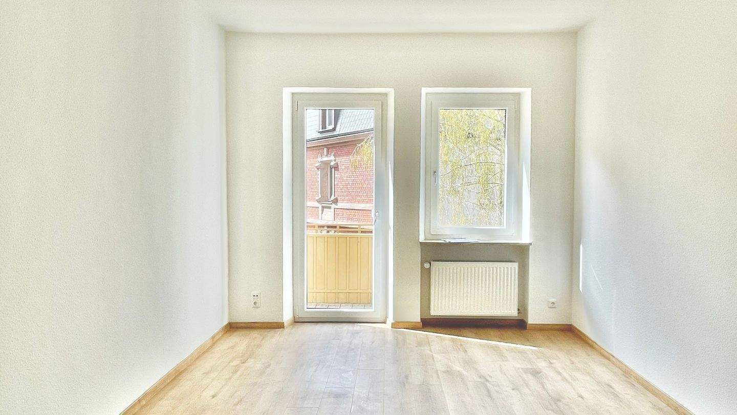 St. Peter ! Charmante moderne 3-ZW, 80 m²,Balkon,neuwertiges Bad, EBK gegen Ablöse, 2.OG ohne Aufzug – Nürnberg – Vorschaubild 3