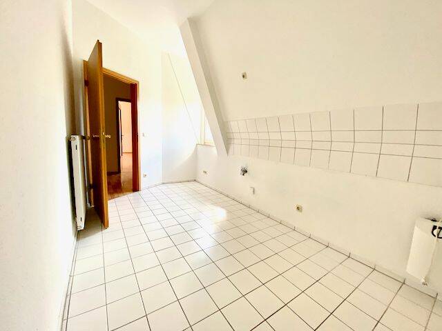 Außergewöhnliche 2,5 Zimmer-Dachgeschoß Maisonette-Wohnung in Löbtau für junge Mieter – Dresden – Vorschaubild 6