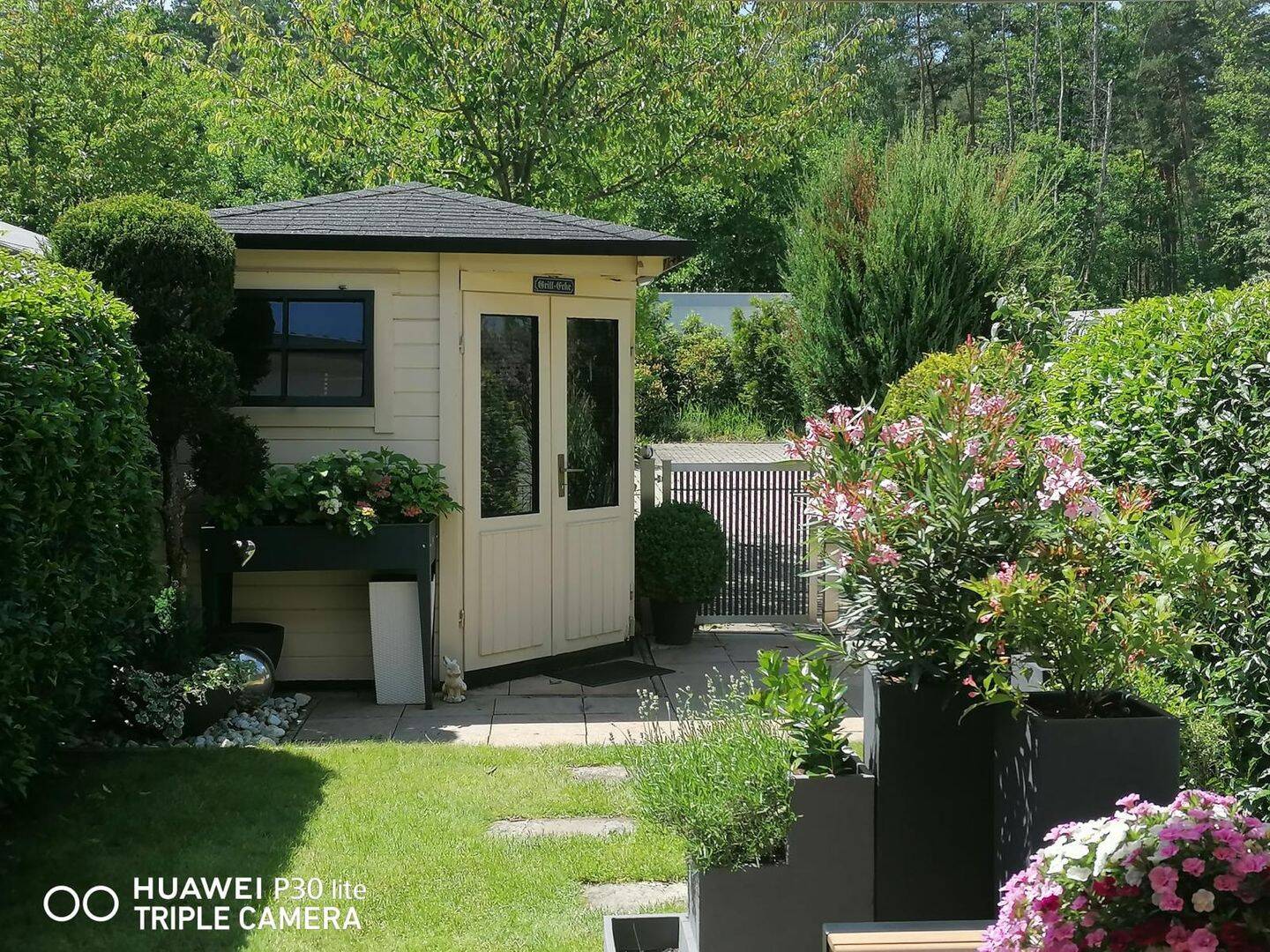 Modernes Rheinhaus mit gepflegten Garten in Röthenbach – Röthenbach an der Pegnitz – Vorschaubild 2