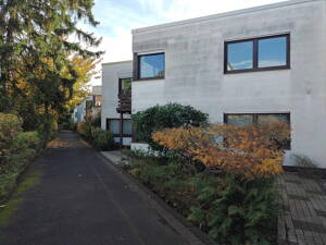 Großzügiges Reihenmittelhaus mit 222m² in Muffendorf, Einliegerwohnung und sonnigem Atriumgarten – 53177 Bonn – Vorschaubild 3