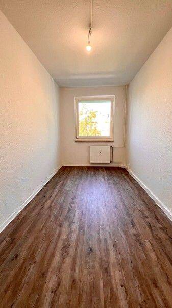 2-Zimmerwohnung mit Balkon und Aufzug! – Dresden – Vorschaubild 7