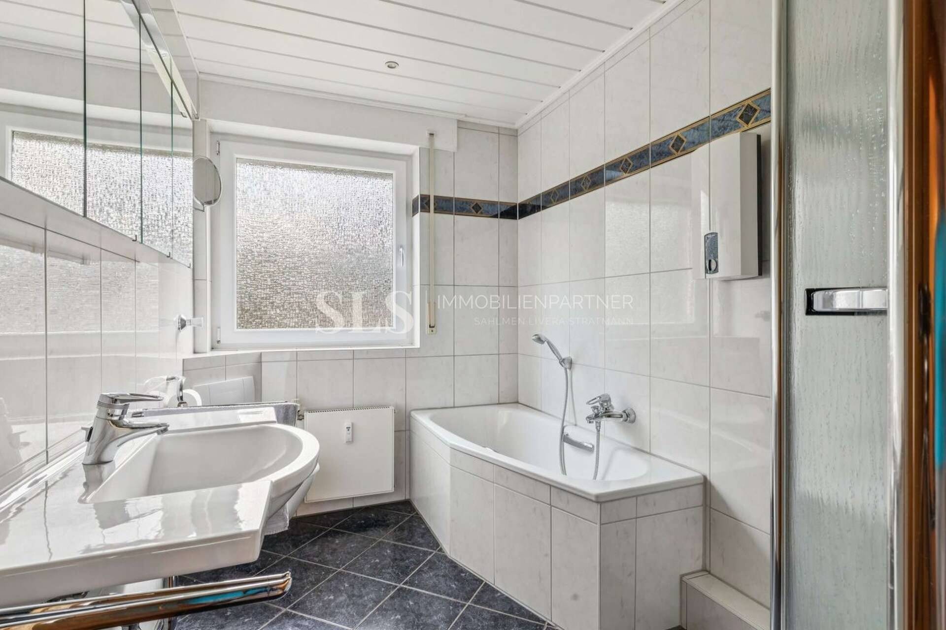 Erdgeschosswohnung in 46282 Dorsten mit 140 m² kaufen