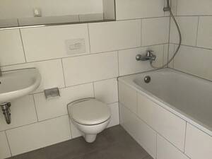 Toptip: Schicke 2-Raum-Wohnung mit Balkon! – 45279 Essen – Vorschaubild 3
